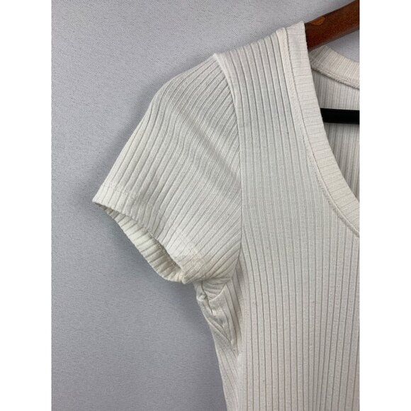 Hollister White Ribbed Button-Front Short Sleeve Top Size S - Picture 4 of 7